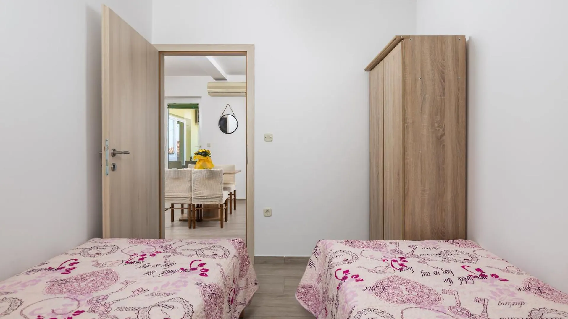 Apartments Kovacic Kraljevica